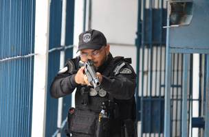 Polícia prende oito pessoas tentando ingressar com drogas em presídios do Piauí. (Foto: Divulgação/ Sejus)