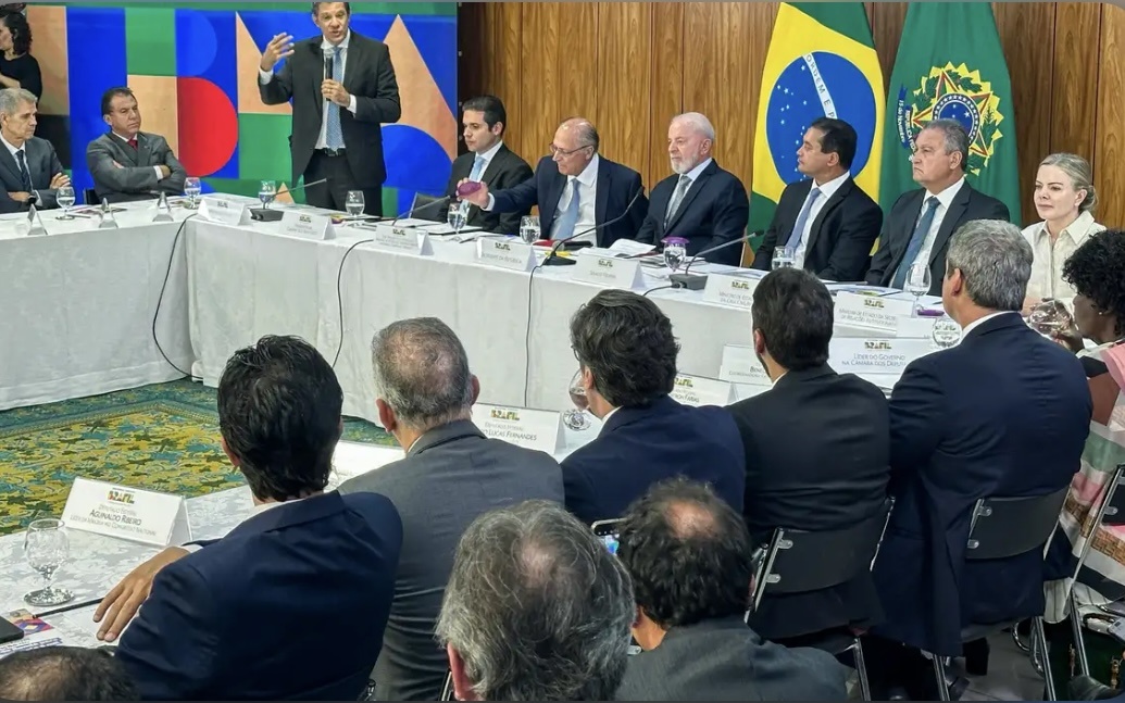 Presidente Lula projeto de lei da isenção do Imposto de Renda.
