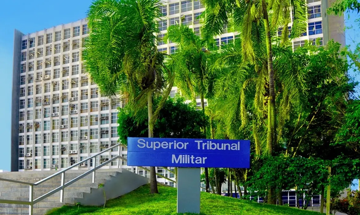 Superior Tribunal Militar (STM).