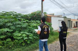 Terrenos baldios são alvo de fiscalização na zona Leste de Teresina. (Foto: Reprodução/ Ascom)