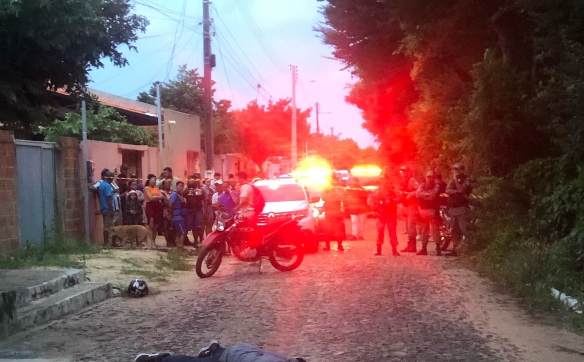Tiroteio após cobrança de dívida deixa brasileiro morto e colombiano ferido em Parnaíba.