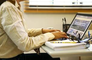 A partir deste mês as empresas deverão avaliar riscos psicossociais no ambiente de trabalho. (Foto: Reprodução/ Agência Brasil)