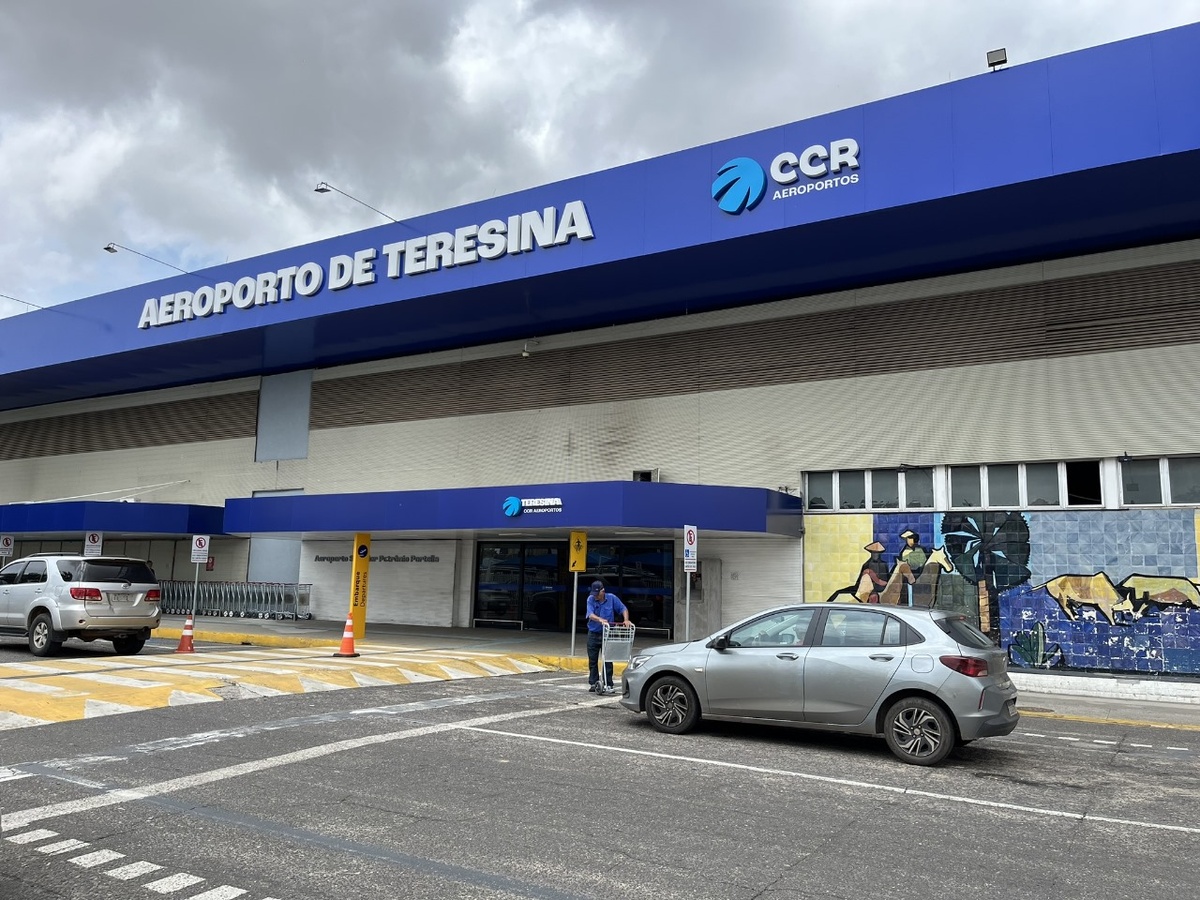 Aeroporto de Teresina - Senador Petrônio Portela.