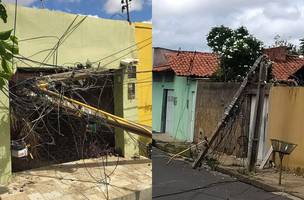 Caminhão derruba postes no Dirceu I. (Foto: Divulgação)