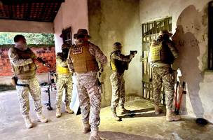 Operação prende grupo suspeito de vender terrenos com documentos falsos no Piauí. (Foto: Divulgação/ SSP-PI)