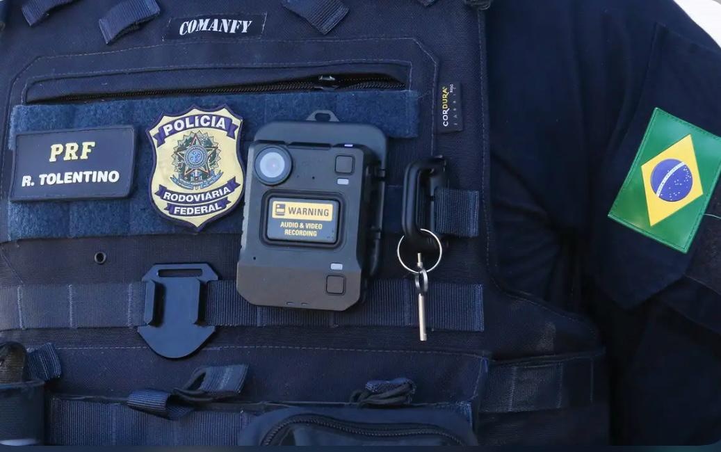 Piauí torna obrigatório o uso de câmeras corporais por policiais.