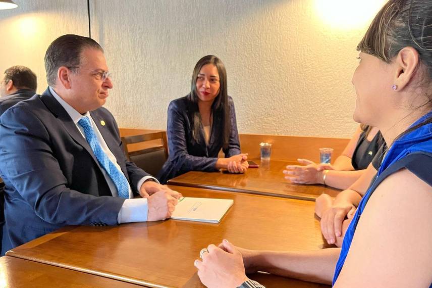 Programa Estágio Visita.