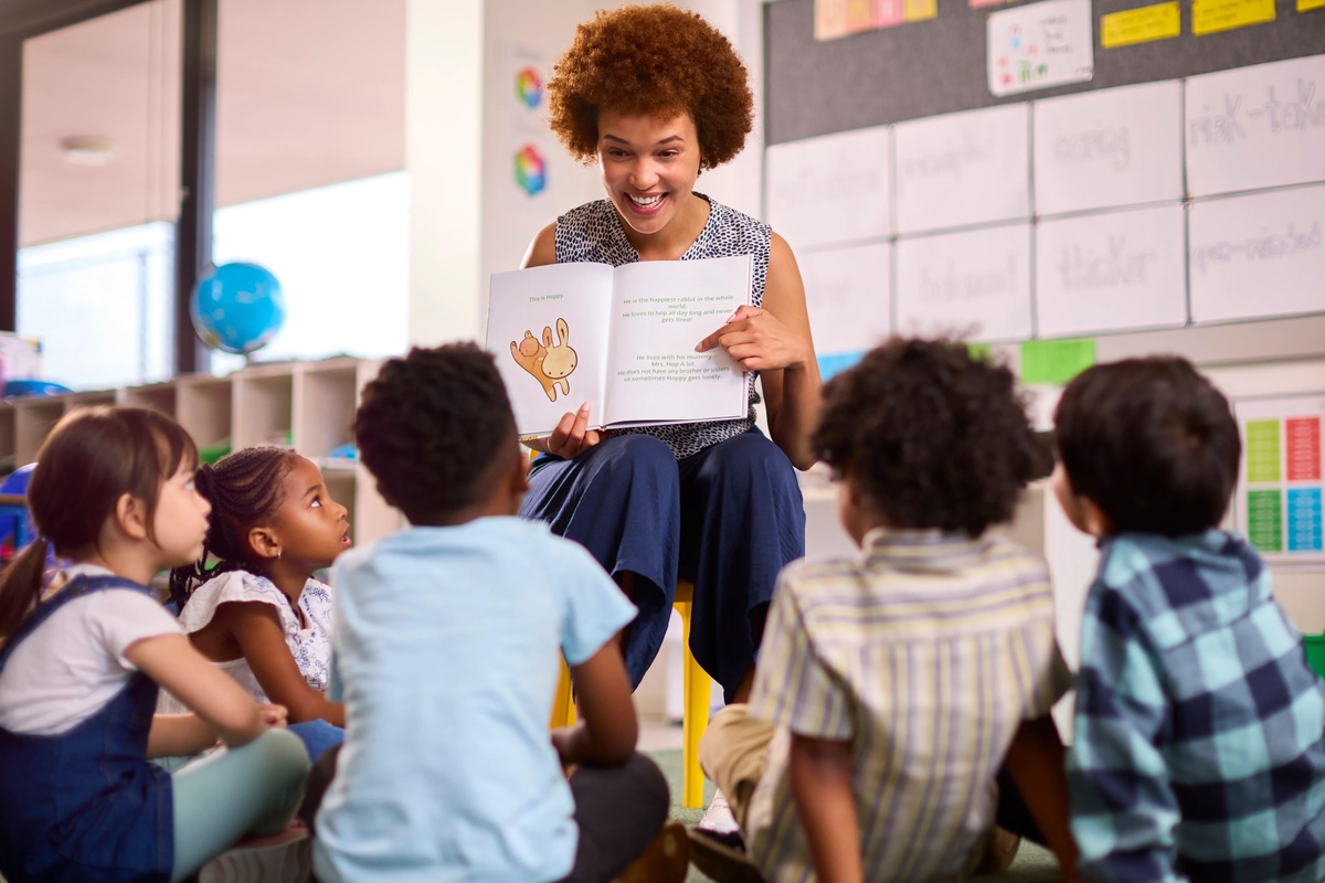 Uespi oferece aulas gratuitas de idiomas para crianças.