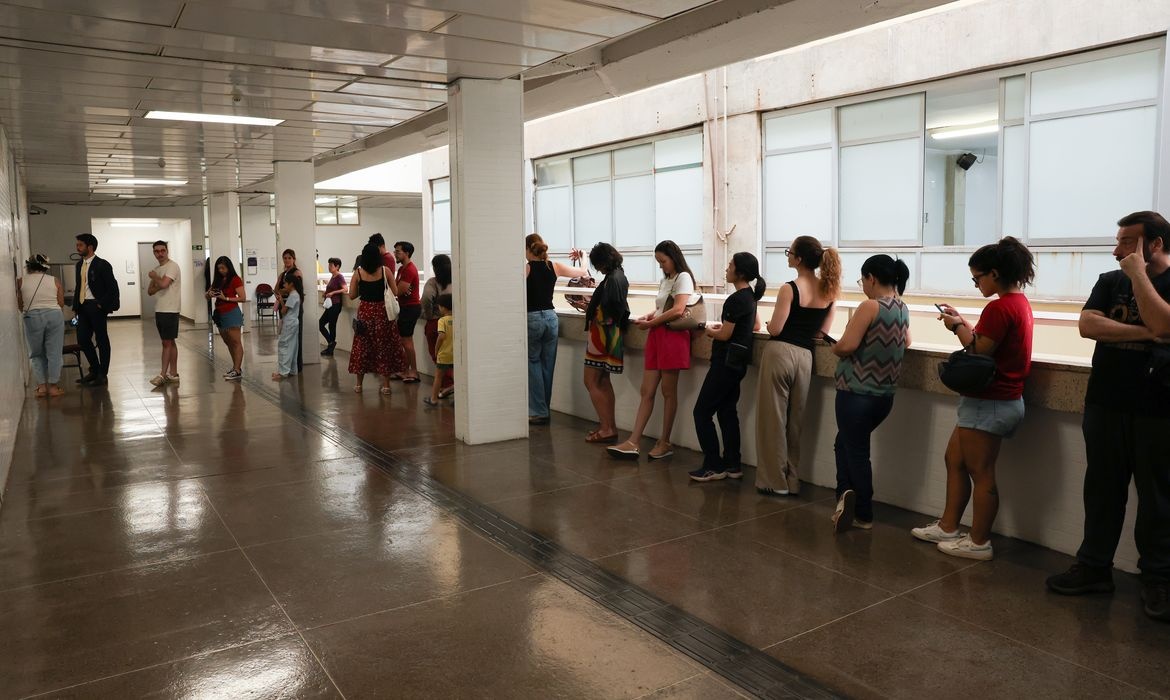 Eleição: veja como consultar o local de votação para domingo.