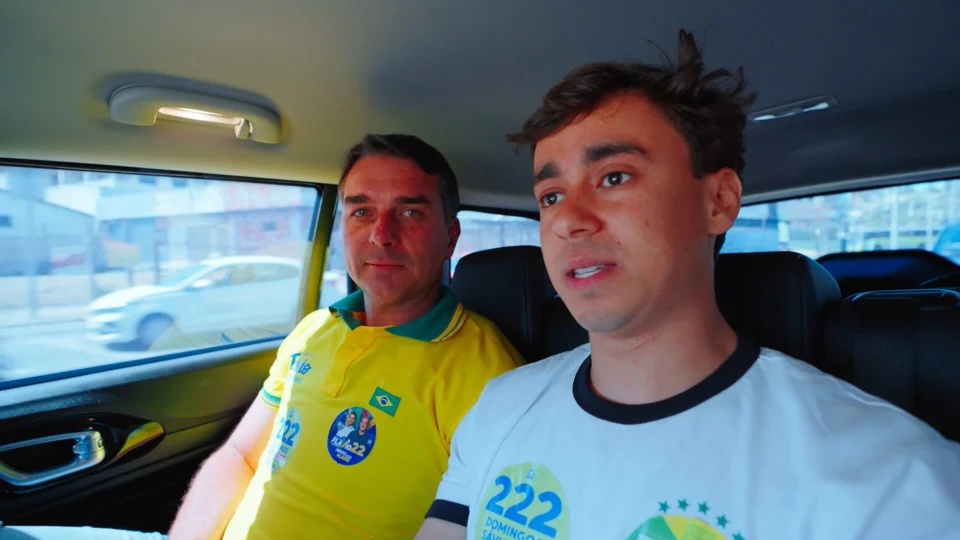 Nikolas Ferreira anuncia ato político em Teresina para apoiar Flávio Bolsonaro.