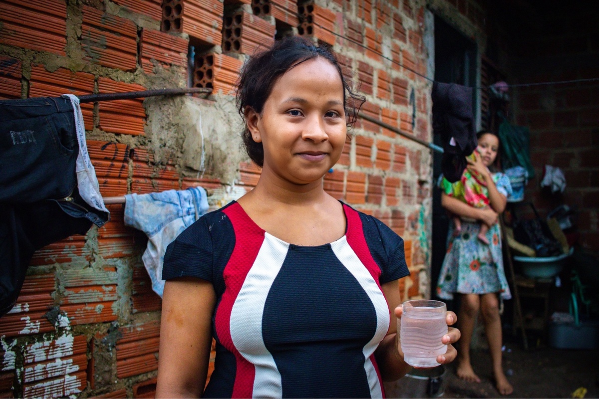 Dona Luciana Oliveira, de 32 anos.